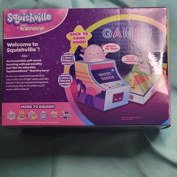 Squishmallows Squishville Arcade Adventures (Amala) 2” Accessory Collectible Set - Picture 2 of 2